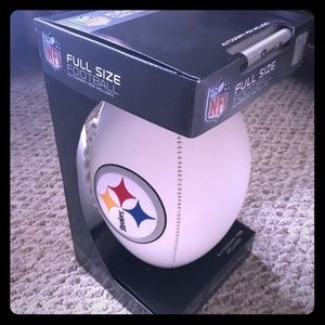 Full size NFL Steelers signature football 🏈